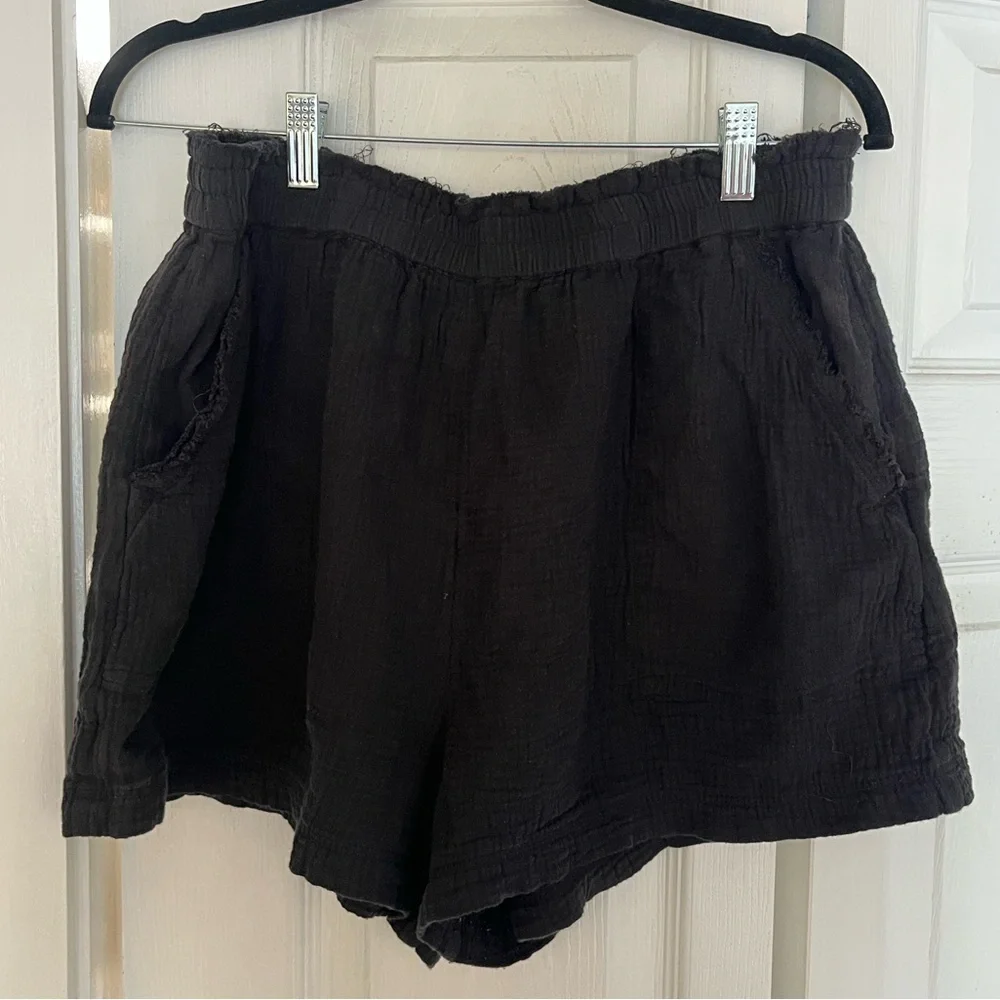 Aerie High Waist Black Shorts - Picture 2 of 4